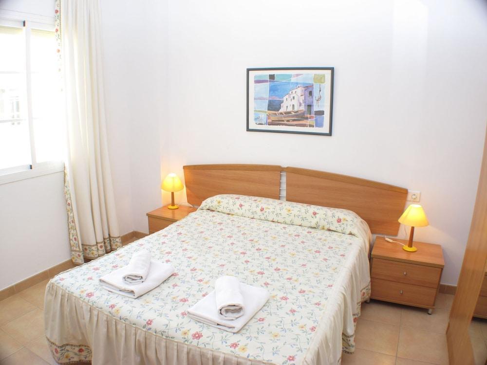 Apartamentos Nerja Medina Canovas Exterior foto